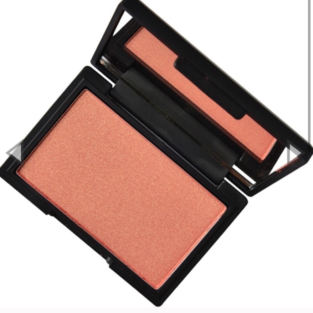 Phase Zero Making Moves Blusher